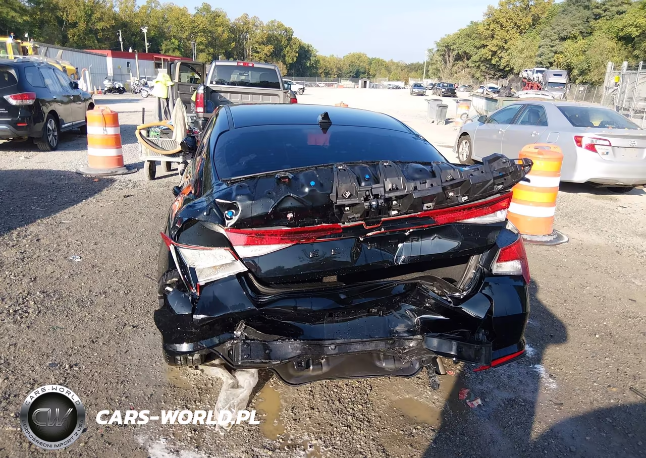 2023 Hyundai Elantra Sel VIN:KMHLM4AGXPU581591 - 16