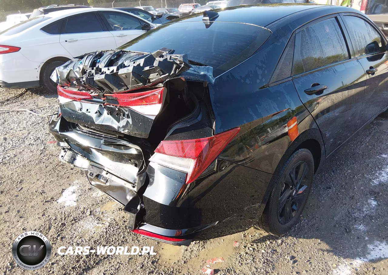 2023 Hyundai Elantra Sel VIN:KMHLM4AGXPU581591 - 17