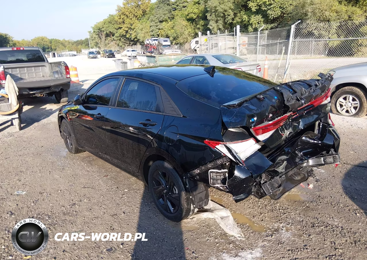 2023 Hyundai Elantra Sel VIN:KMHLM4AGXPU581591 - 3