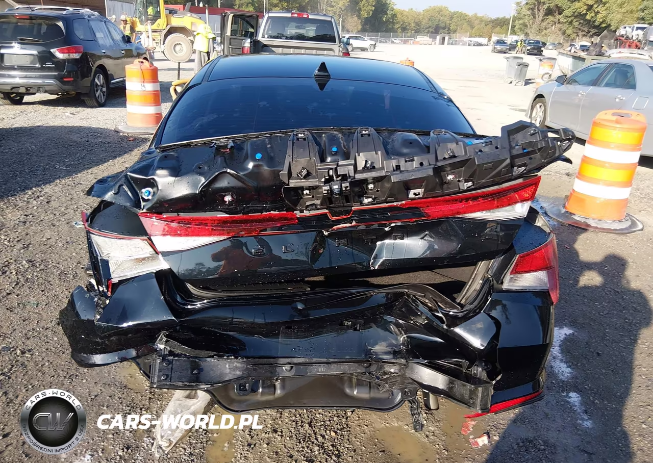 2023 Hyundai Elantra Sel VIN:KMHLM4AGXPU581591 - 6