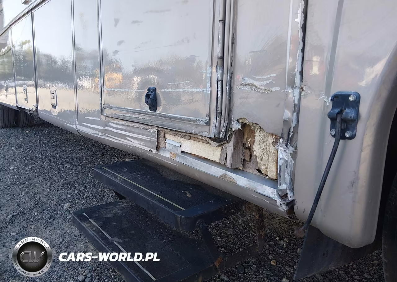 2005 Workhorse Custom Chassis Motorhome Chassis W22 VIN:5B4MP67G453402845 - 6
