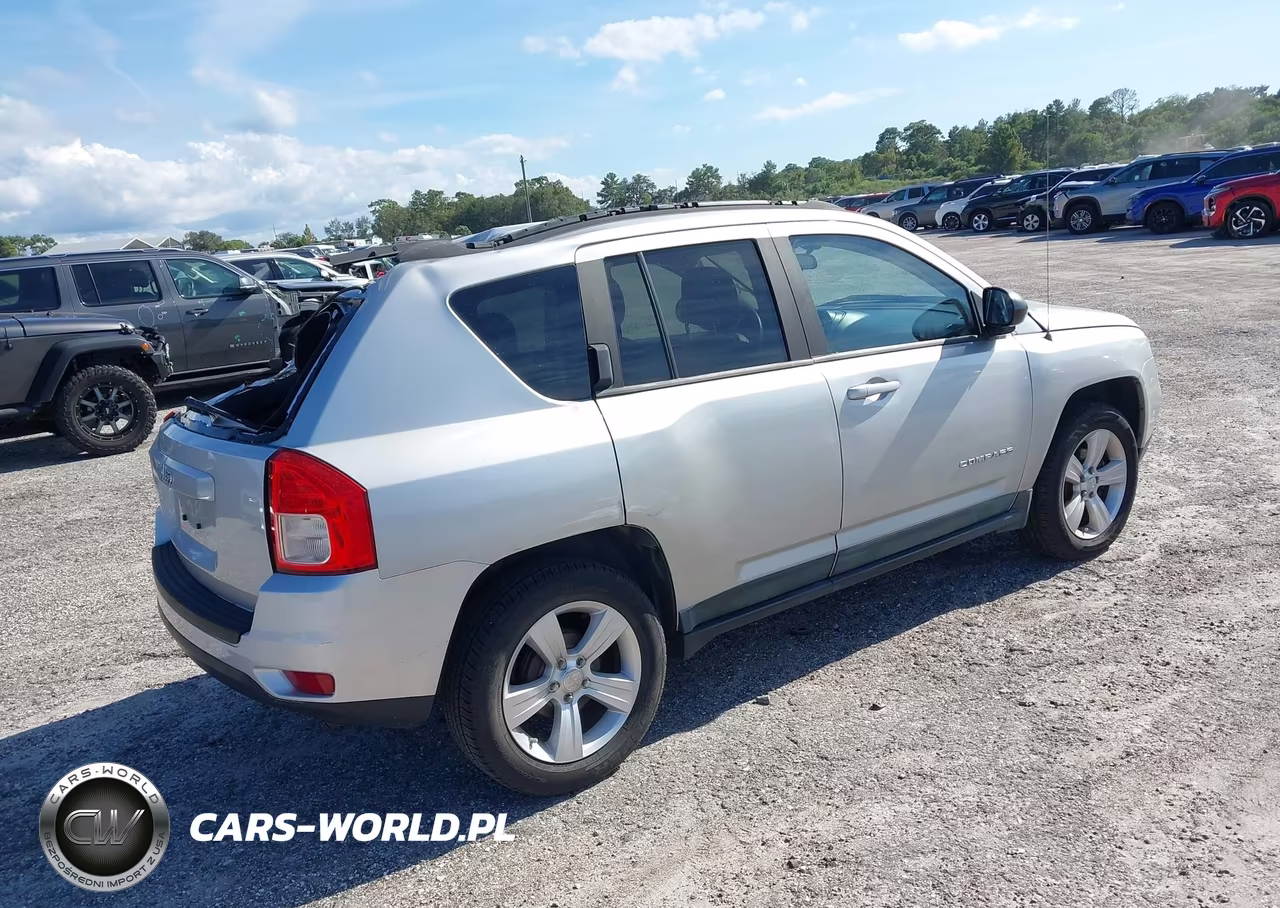 2012 Jeep Compass Sport VIN:1C4NJCBB1CD502550 - 4