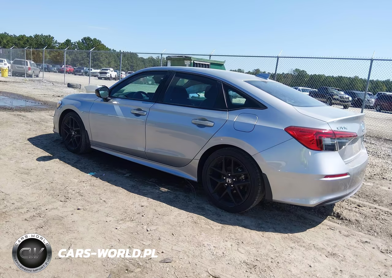 2024 Honda Civic Sport VIN:2HGFE2F55RH530615 - 3