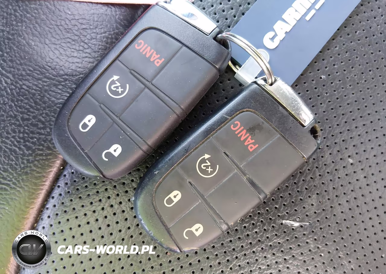 2022 Jeep Compass Latitude Lux 4X4 VIN:3C4NJDFB9NT134891 - 11
