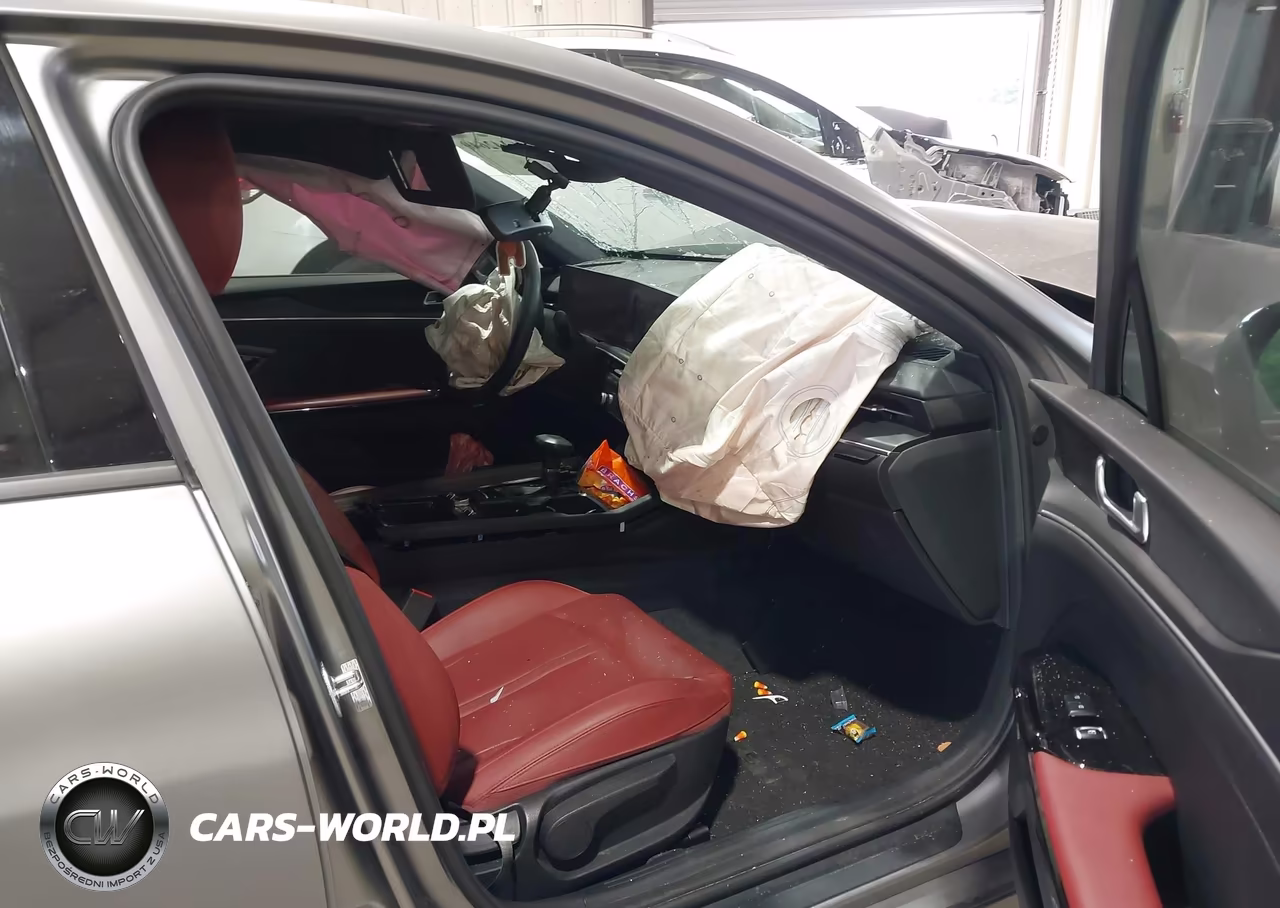 2025 Kia K5 Gt-Line VIN:KNAG64J79S5364422 - 5