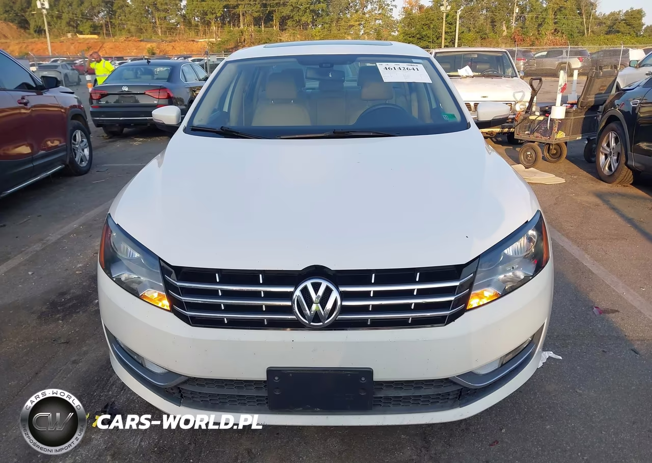 2013 Volkswagen Passat 3.6L V6 Sel Premium VIN:1VWCM7A31DC012310 - 12
