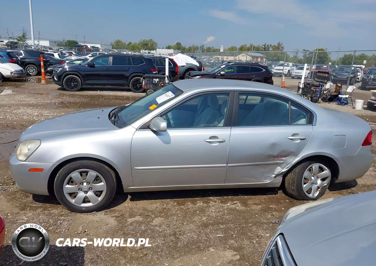 2007 Kia Optima Lx VIN:KNAGE123375124139 - 14