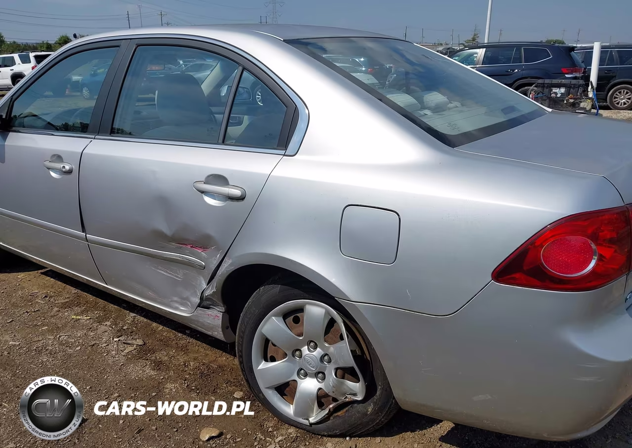 2007 Kia Optima Lx VIN:KNAGE123375124139 - 6