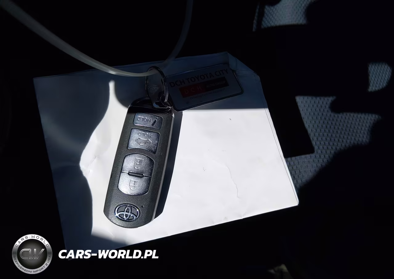 2017 Toyota Yaris Ia VIN:3MYDLBYVXHY182412 - 11