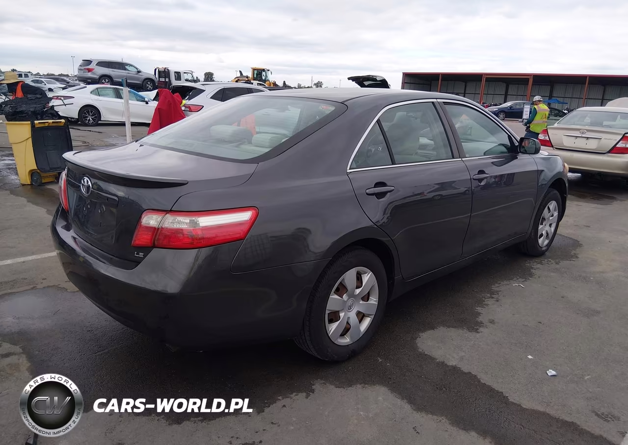2009 Toyota Camry Le VIN:4T1BE46K29U820091 - 4