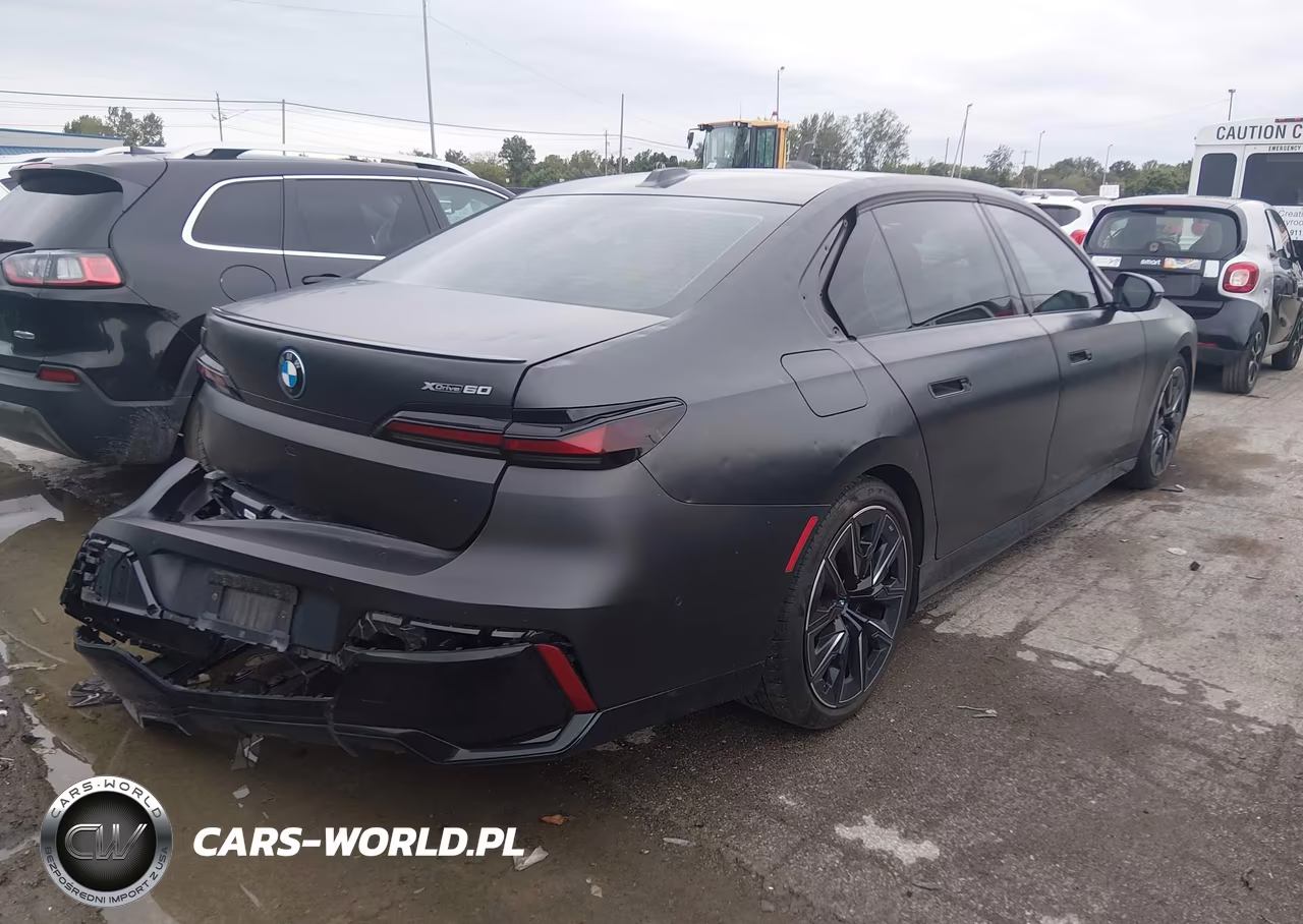 2023 BMW I7 xDrive60 VIN:WBY53EJ07PCN64129 - 4