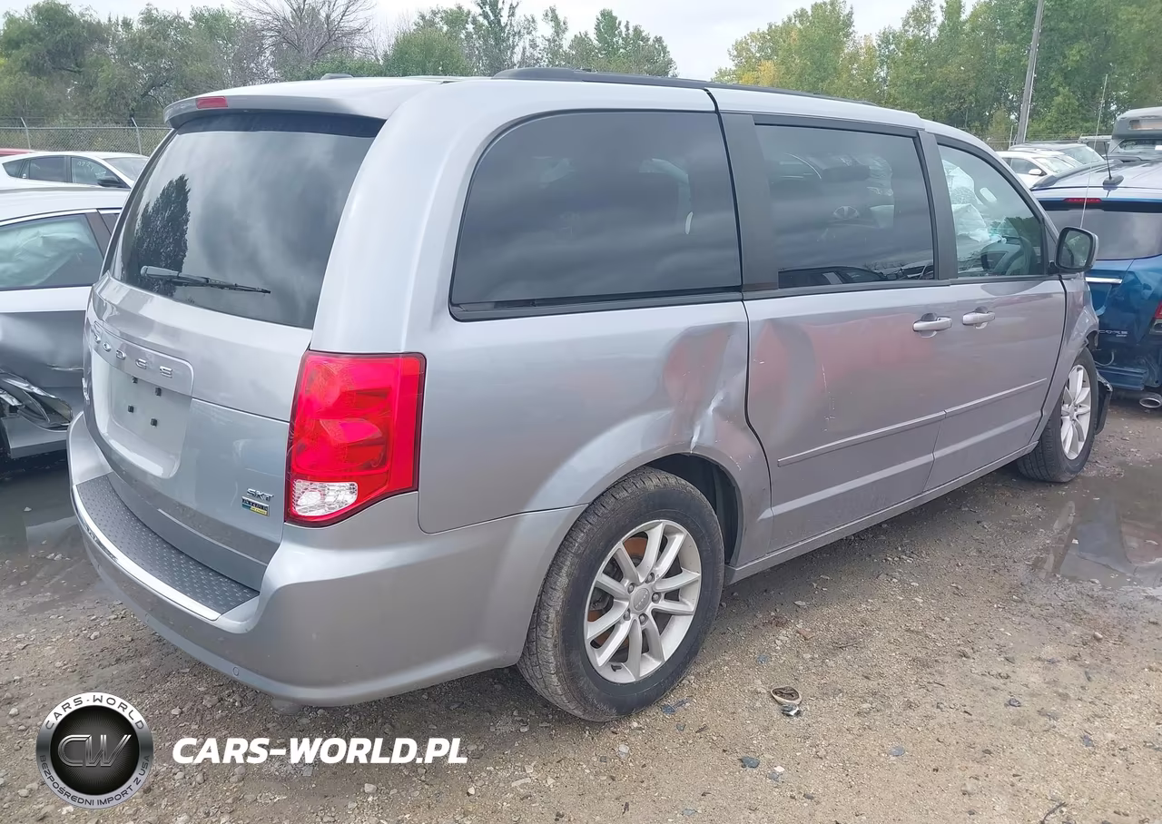 2015 Dodge Grand Caravan Sxt VIN:2C4RDGCG3FR658875 - 4