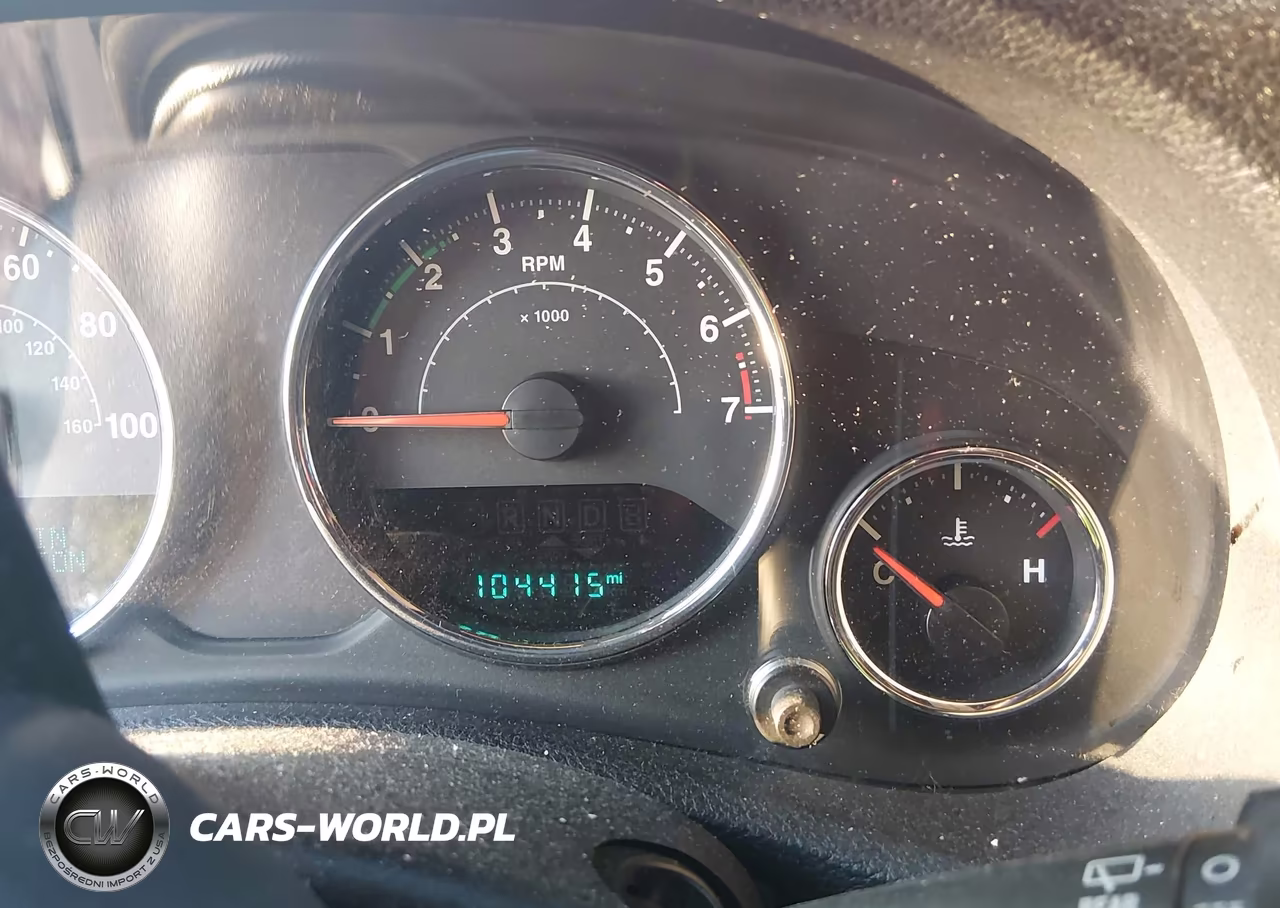 2018 Jeep Wrangler Jk Unlimited Sport S 4X4 VIN:1C4BJWDG8JL815689 - 15