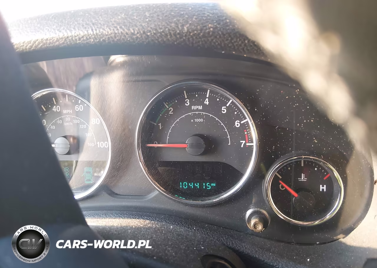 2018 Jeep Wrangler Jk Unlimited Sport S 4X4 VIN:1C4BJWDG8JL815689 - 7