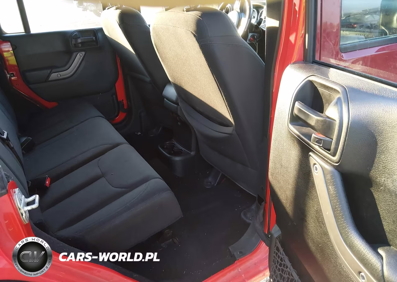 2018 Jeep Wrangler Jk Unlimited Sport S 4X4 VIN:1C4BJWDG8JL815689 - 8