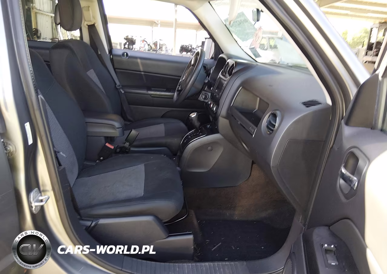 2014 Jeep Patriot Sport VIN:1C4NJRBBXED632753 - 5