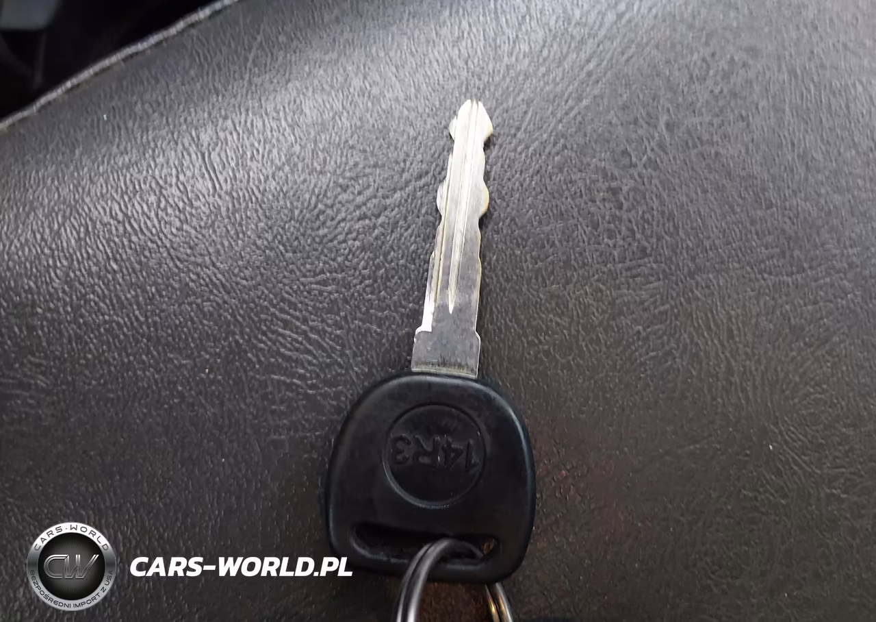 2004 GMC Sierra 1500 Work Truck VIN:2GTEC19V941260554 - 11