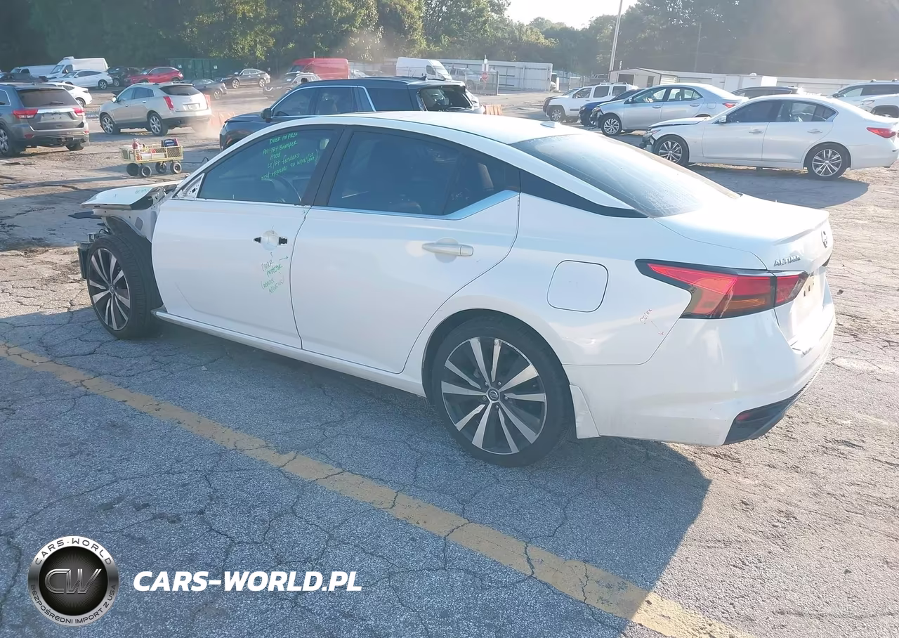 2019 Nissan Altima 2.5 Sr VIN:1N4BL4CV1KN318087 - 3