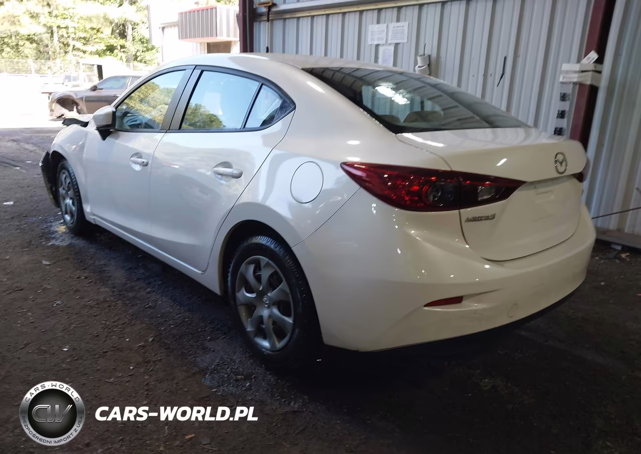 2015 Mazda Mazda3 I Sport VIN:JM1BM1U78F1258196 - 3