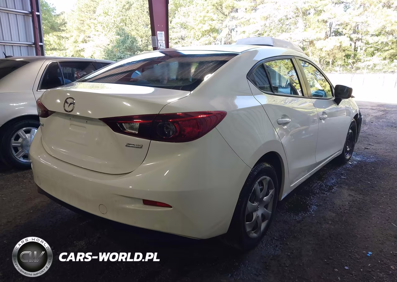 2015 Mazda Mazda3 I Sport VIN:JM1BM1U78F1258196 - 4