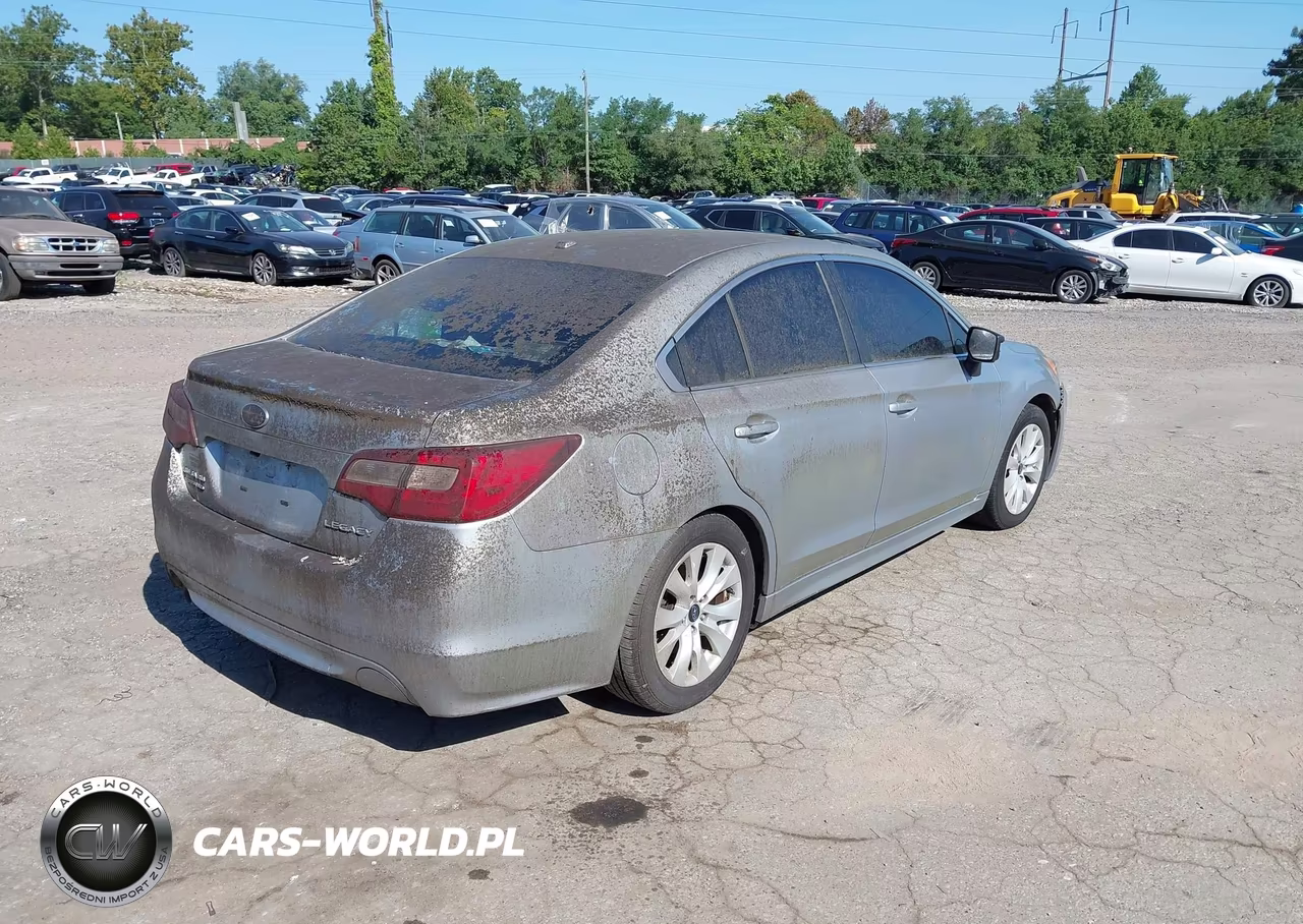2015 Subaru Legacy 2.5I Premium VIN:4S3BNAC68F3050636 - 4