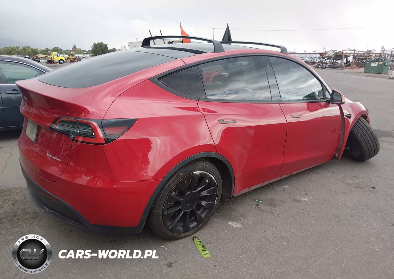 2021 Tesla Model Y Long Range Dual Motor All-Wheel Drive VIN:5YJYGDEE0MF085035 - 4