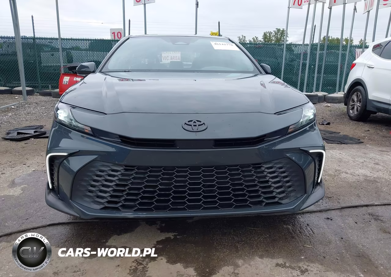 2025 Toyota Camry Se VIN:4T1DAACK2SU601810 - 12