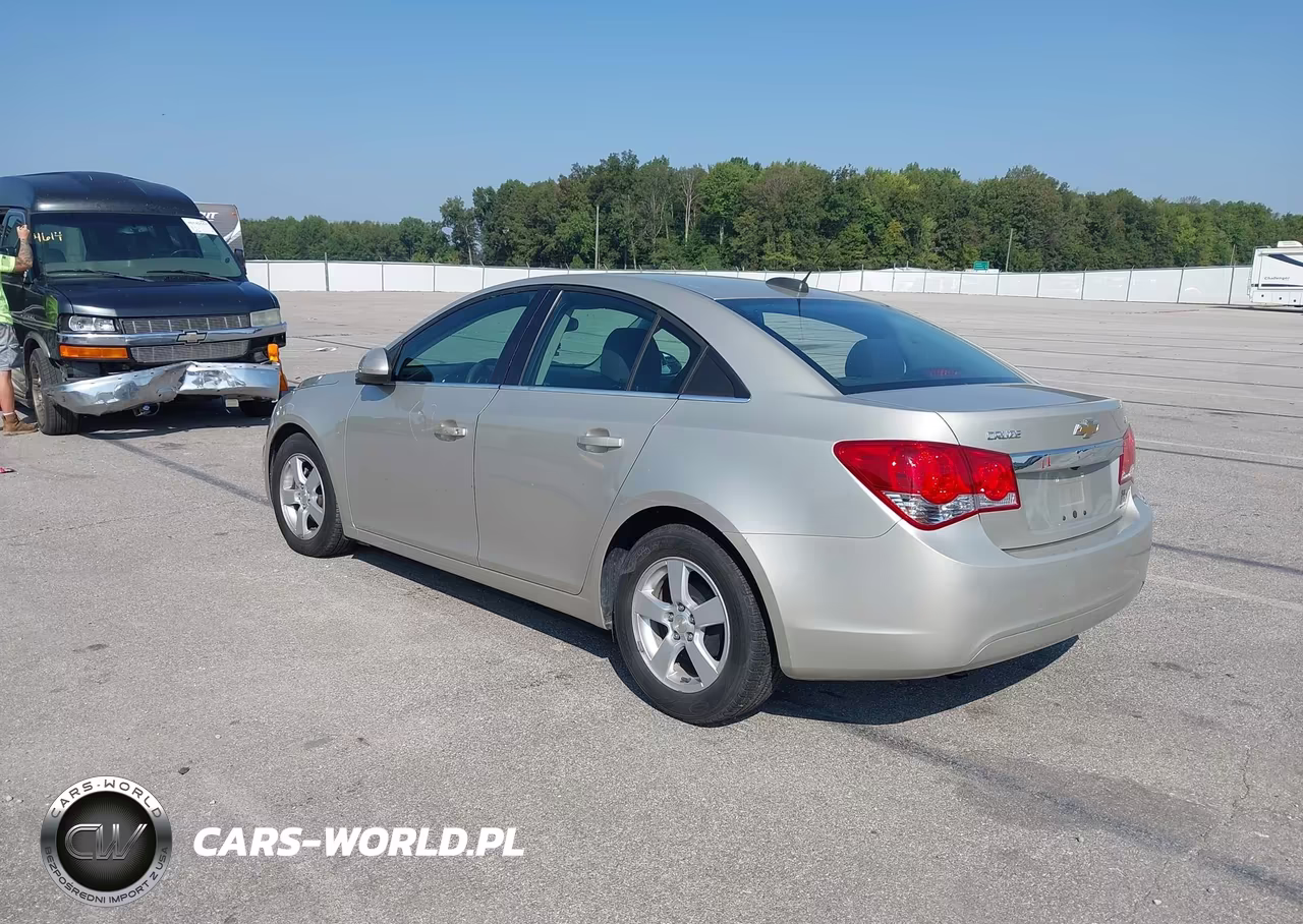 2015 Chevrolet Cruze 1Lt Auto VIN:1G1PC5SBXF7169453 - 3