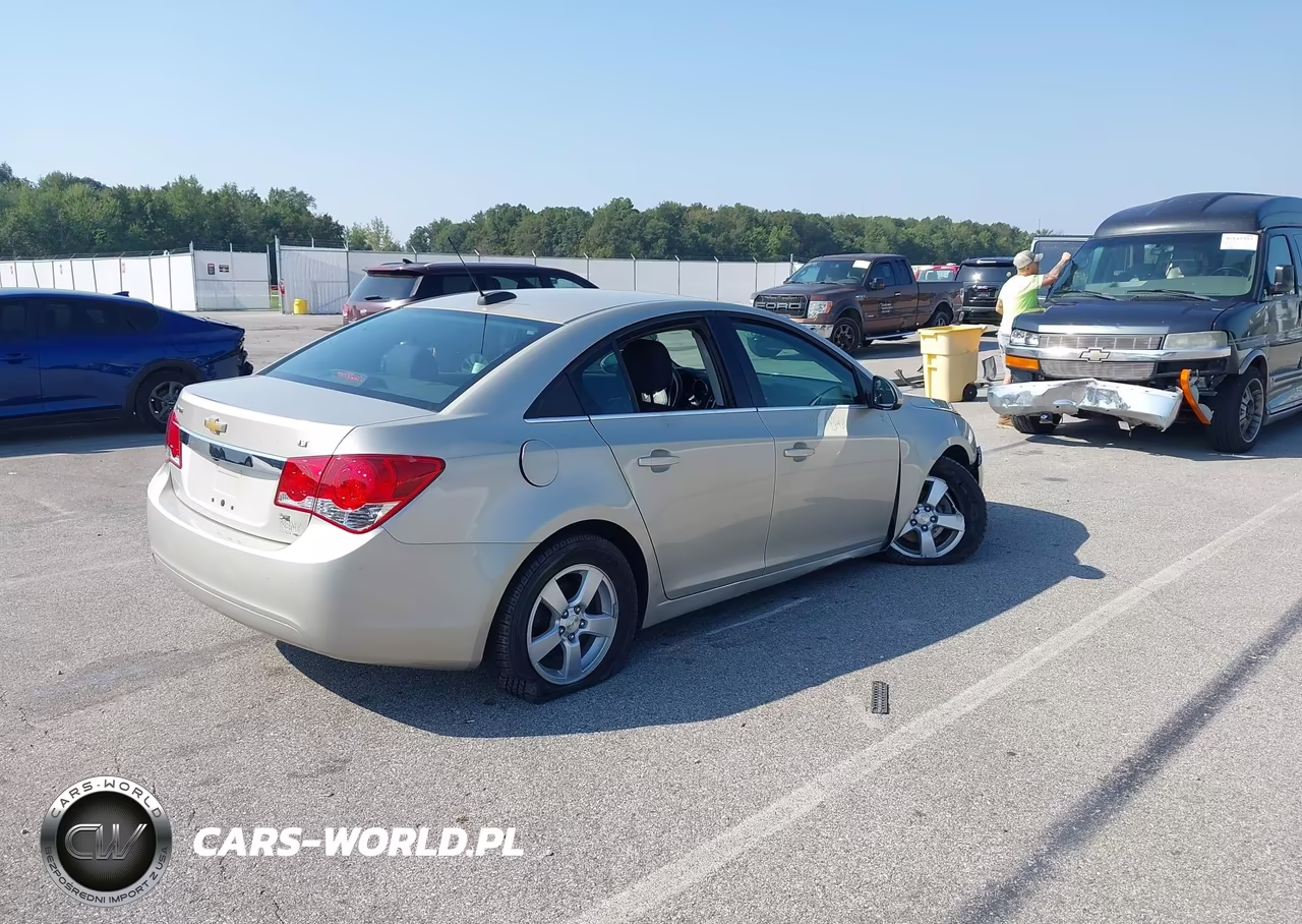 2015 Chevrolet Cruze 1Lt Auto VIN:1G1PC5SBXF7169453 - 4