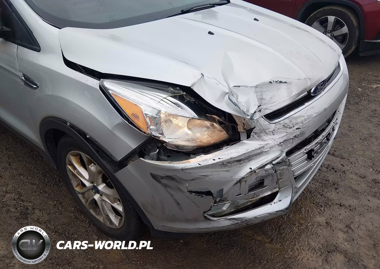 2015 Ford Escape Titanium VIN:1FMCU9J92FUB21435 - 6