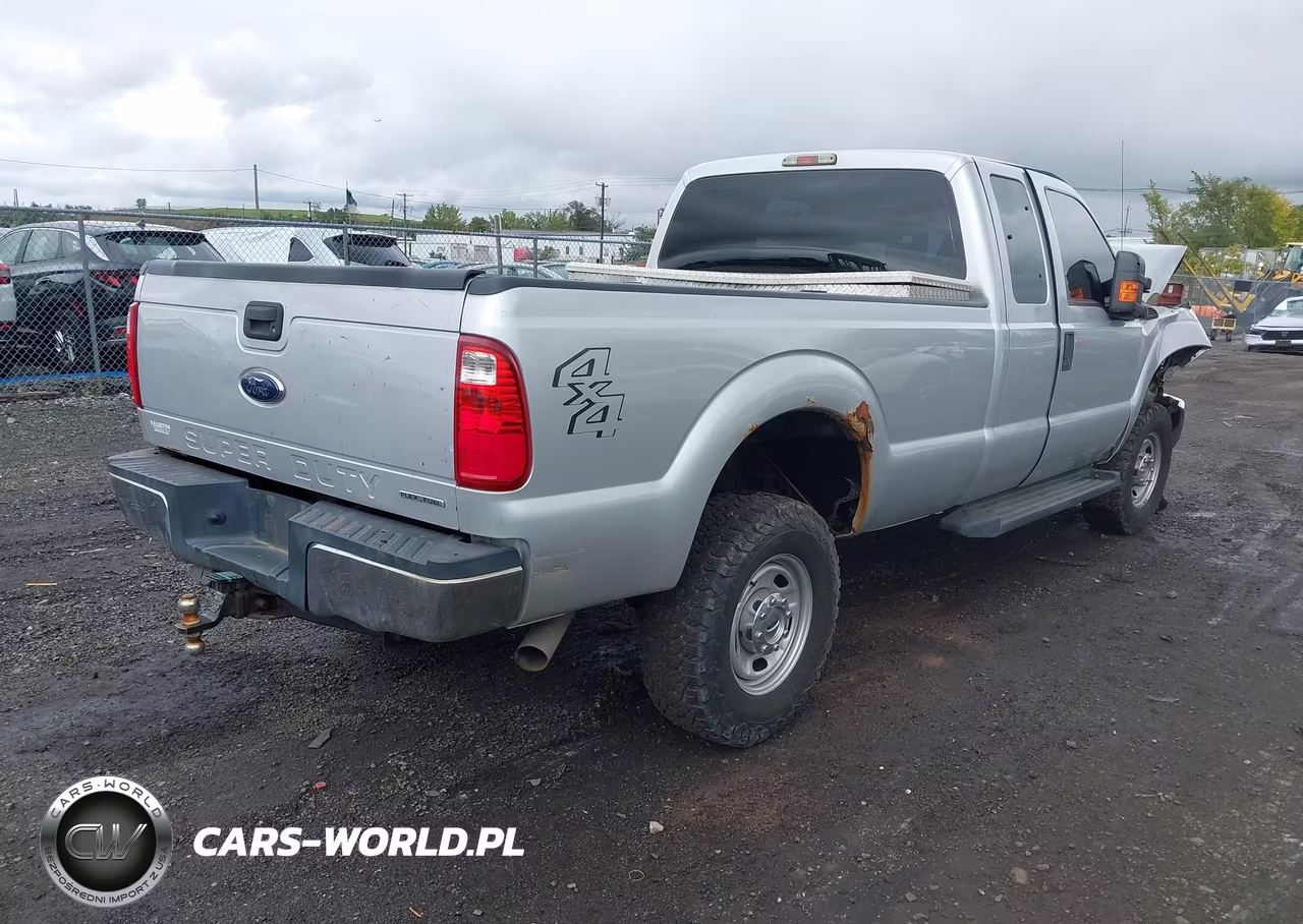 2015 Ford F-350 Xl VIN:1FT8X3B6XFEA20009 - 4