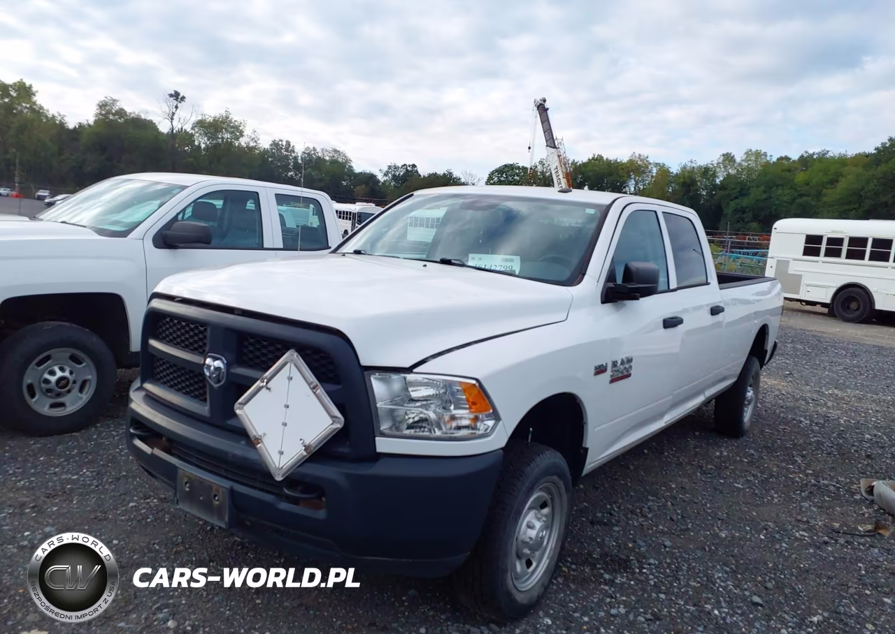 2018 Ram 2500 Tradesman 4X4 8' Box VIN:3C6TR5HT9JG363643 - 6