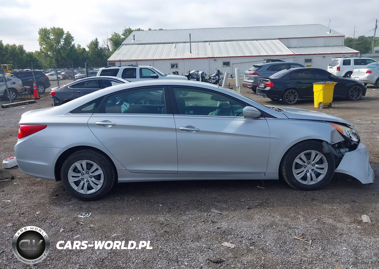 2012 Hyundai Sonata Gls VIN:5NPEB4AC5CH481631 - 13