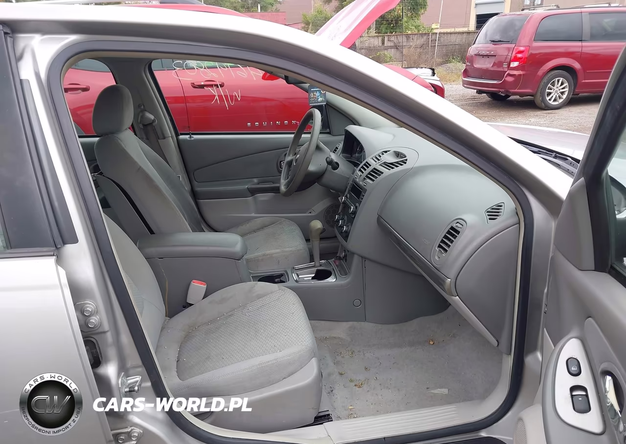 2008 Chevrolet Malibu Classic Ls VIN:1G1ZS58F28F138115 - 5