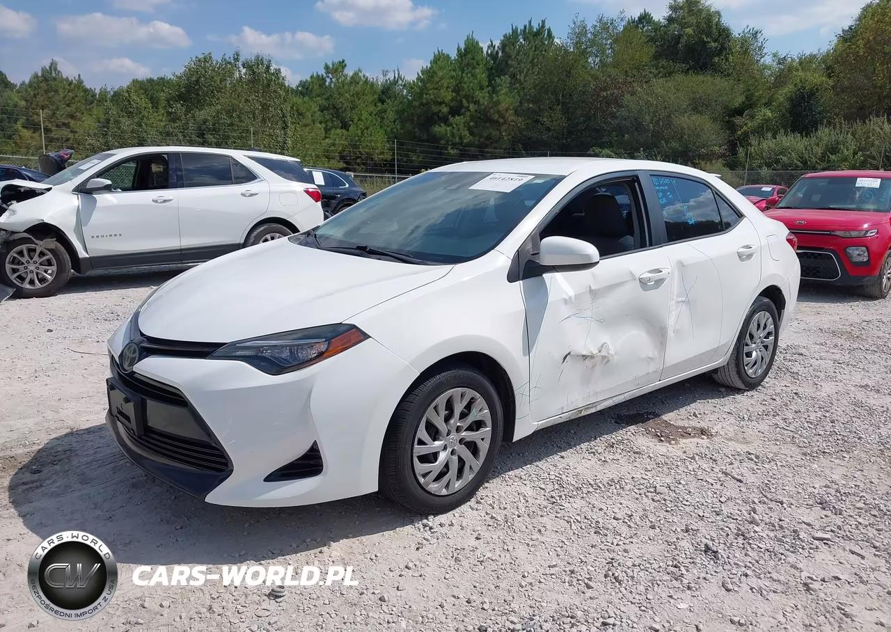 2017 Toyota Corolla Le VIN:5YFBURHE8HP625796 - 2