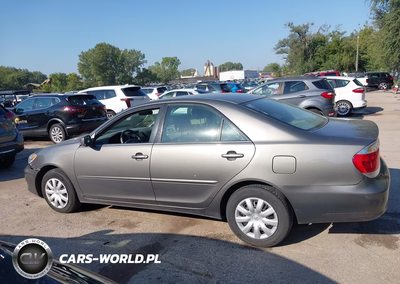2006 Toyota Camry Le VIN:4T1BE32KX6U741635 - 15
