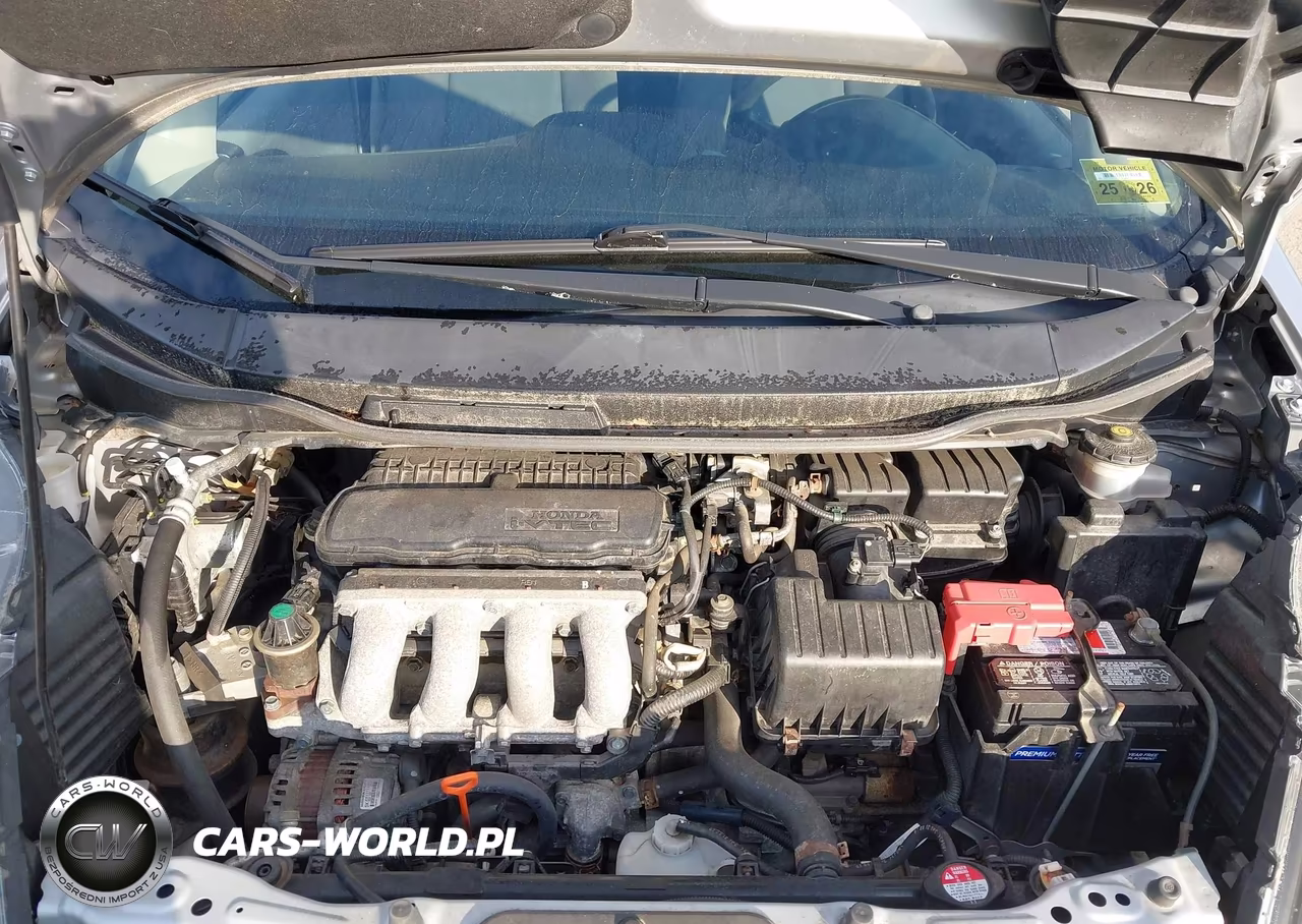 2013 Honda Fit VIN:JHMGE8H30DC024038 - 10