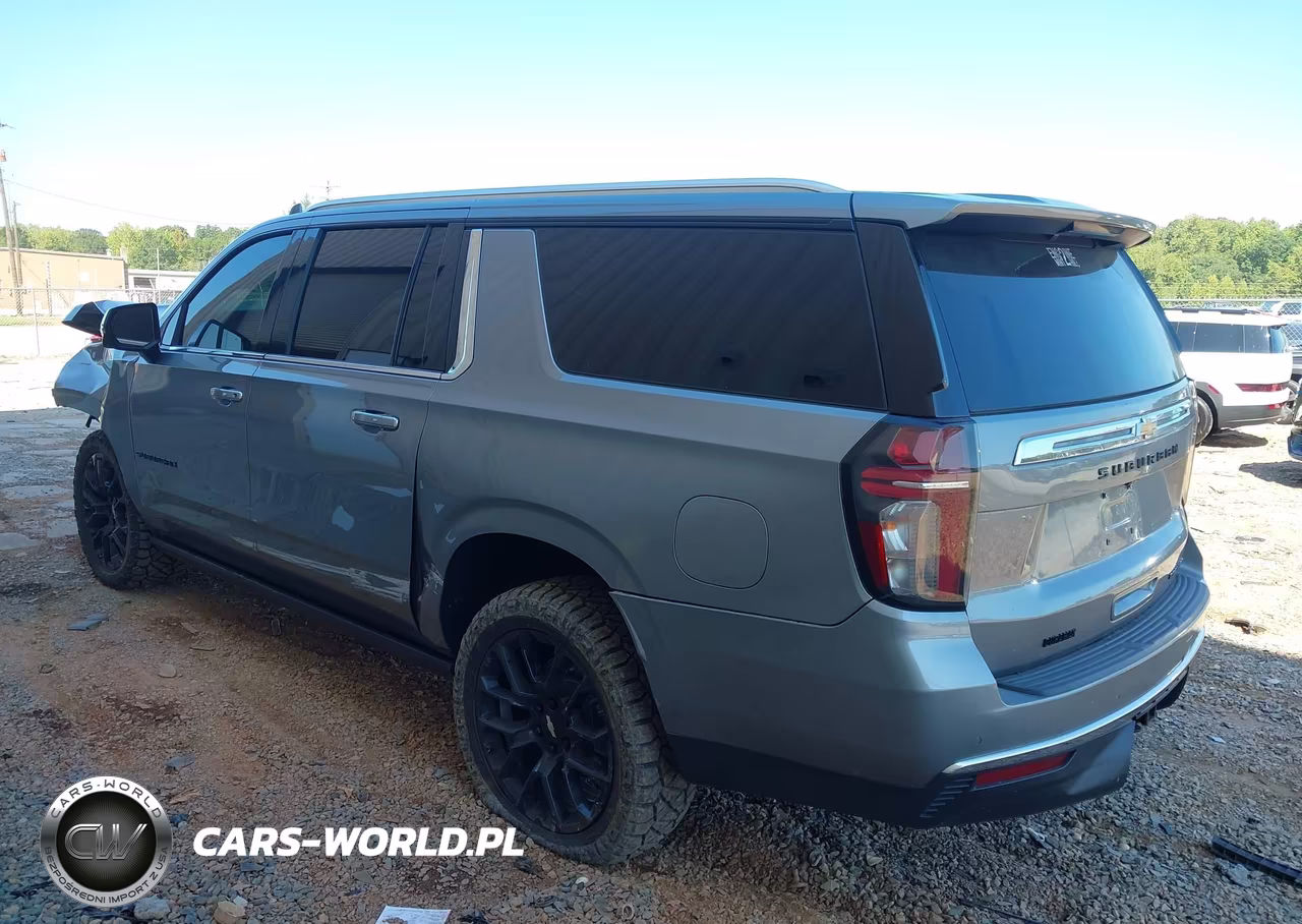 2023 Chevrolet Suburban 4Wd Premier VIN:1GNSKFKT1PR398085 - 3