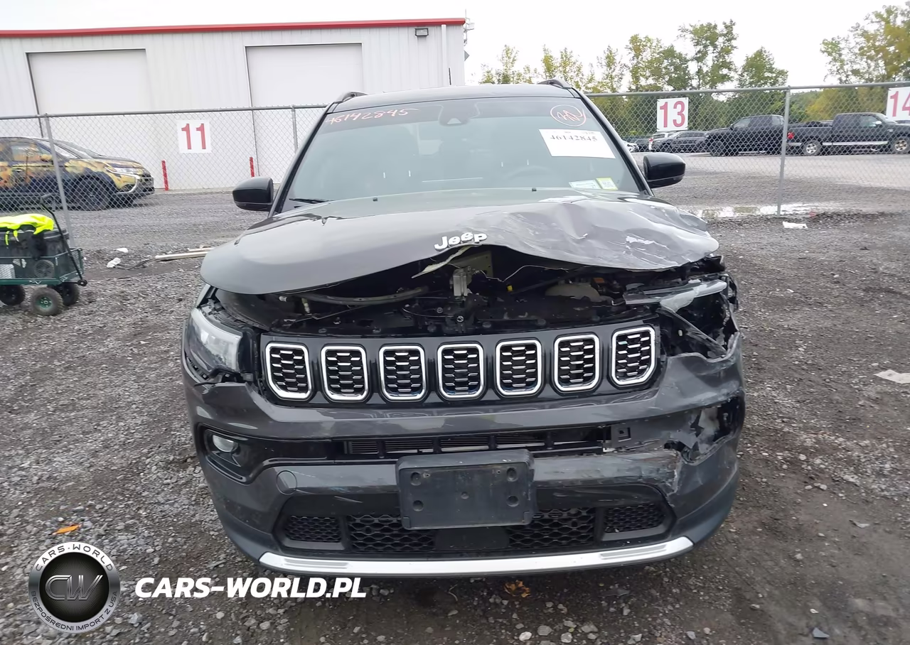2024 Jeep Compass Limited 4X4 VIN:3C4NJDCN0RT137778 - 12