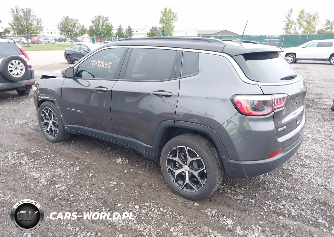 2024 Jeep Compass Limited 4X4 VIN:3C4NJDCN0RT137778 - 3