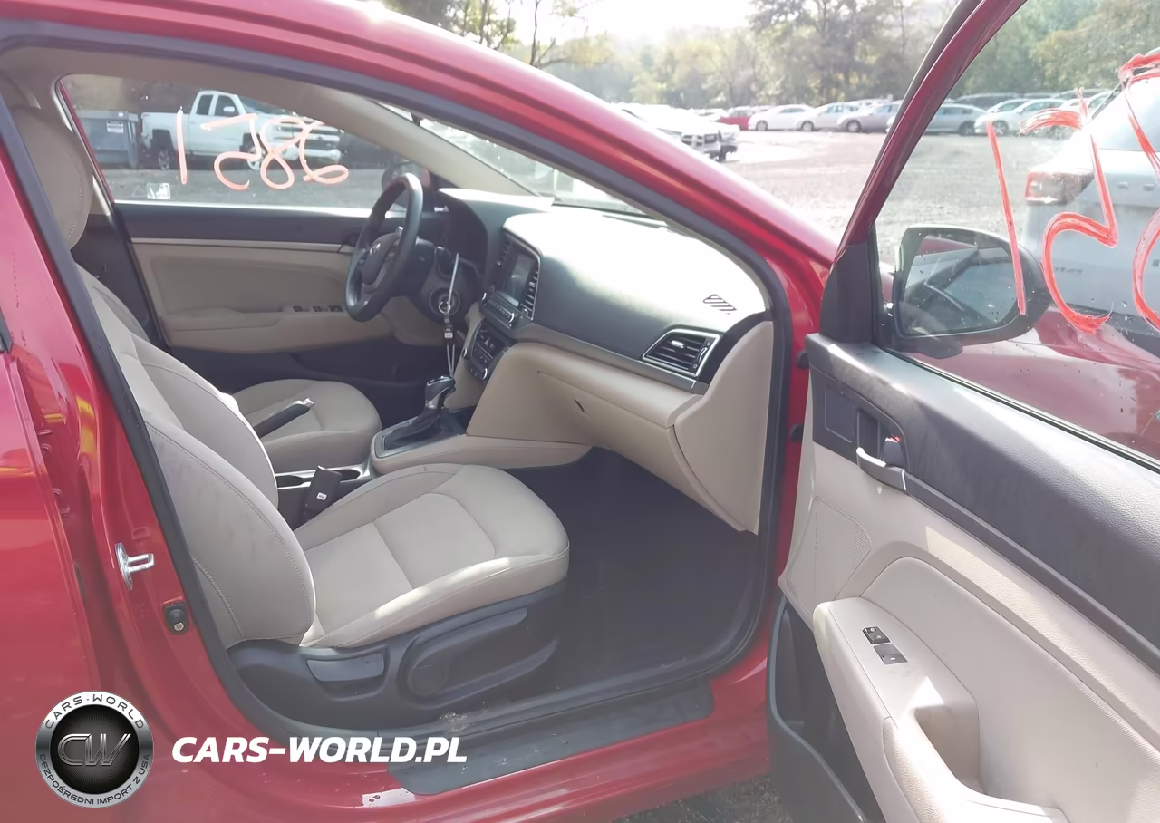 2017 Hyundai Elantra Se VIN:KMHD84LF9HU106156 - 5