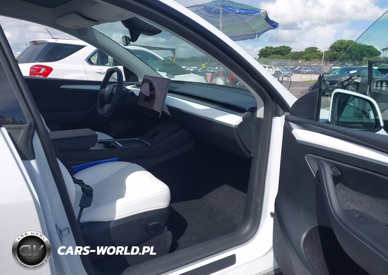 2023 Tesla Model Y Awd-Long Range Dual Motor All-Wheel Drive VIN:7SAYGDEE2PF796601 - 5