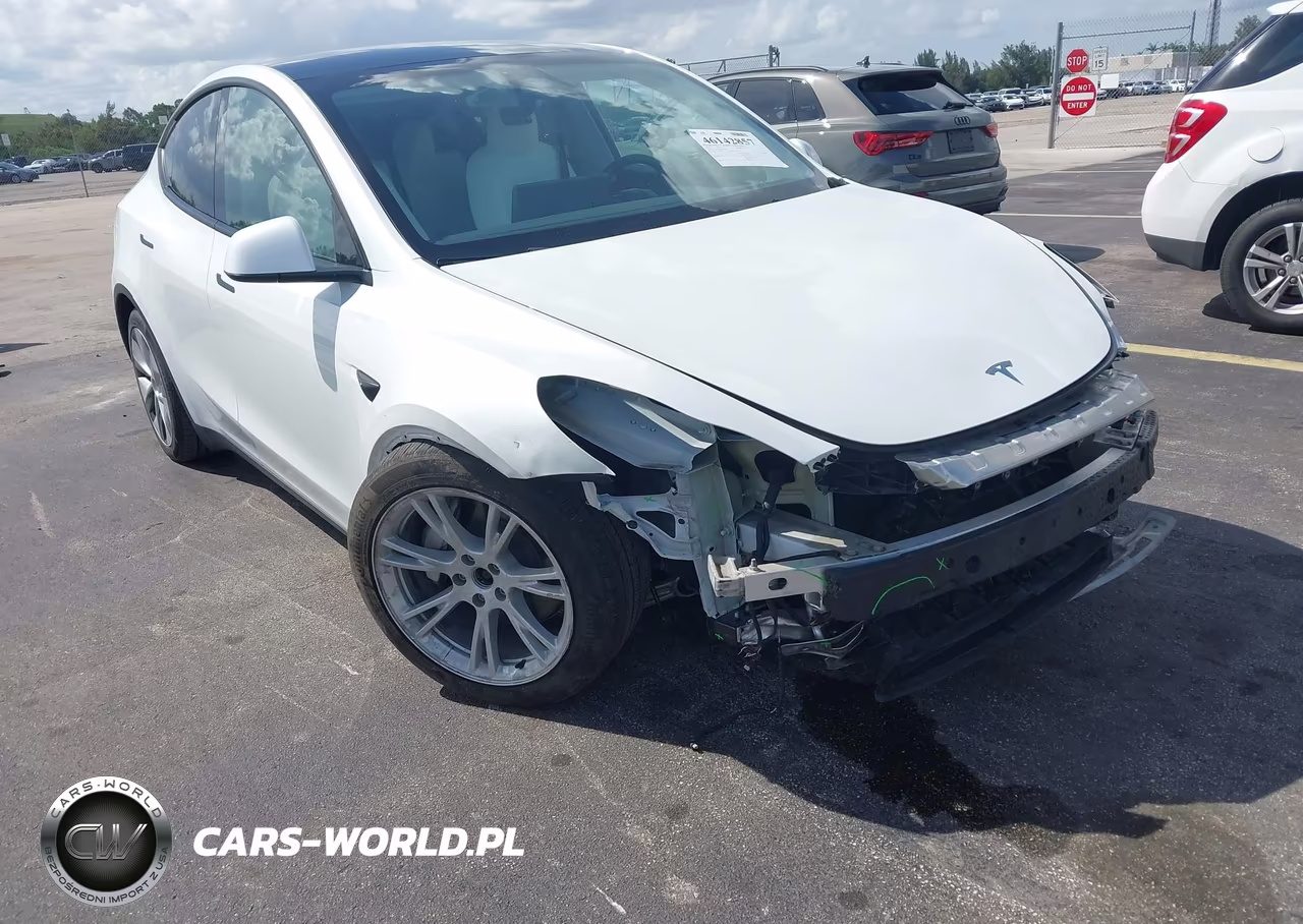2023 Tesla Model Y Awd-Long Range Dual Motor All-Wheel Drive VIN:7SAYGDEE2PF796601 - 6