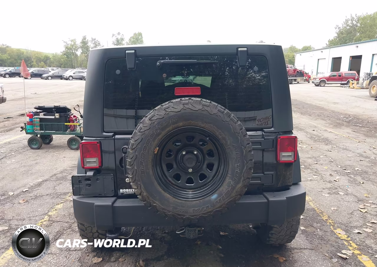 2015 Jeep Wrangler Sport VIN:1C4AJWAGXFL514705 - 17