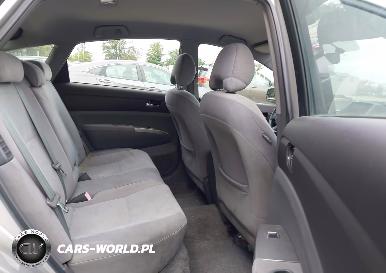 2004 Toyota Prius VIN:JTDKB20U640024424 - 8
