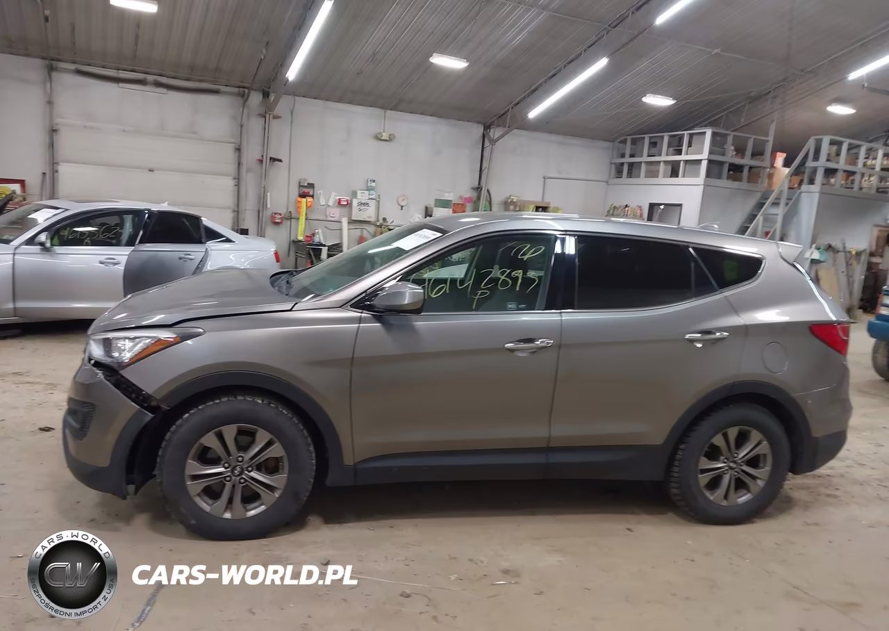 2016 Hyundai Santa Fe Sport 2.4L VIN:5XYZTDLB1GG310696 - 14