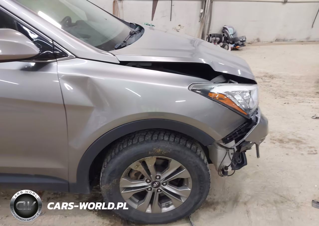 2016 Hyundai Santa Fe Sport 2.4L VIN:5XYZTDLB1GG310696 - 18