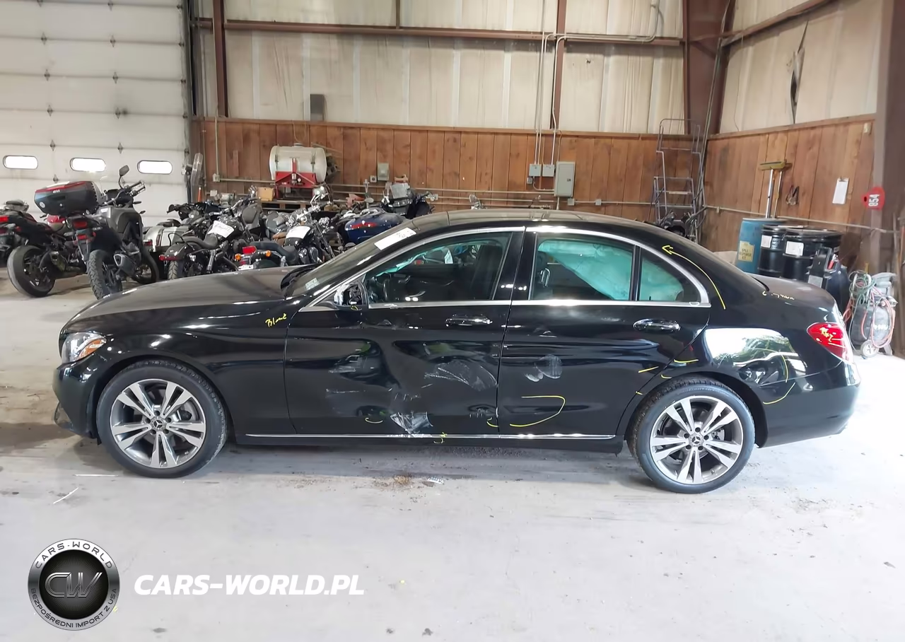 2018 Mercedes-Benz C 300 4Matic VIN:WDDWF4KB1JR416673 - 14