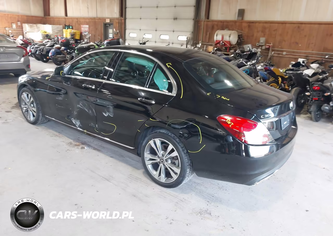 2018 Mercedes-Benz C 300 4Matic VIN:WDDWF4KB1JR416673 - 3