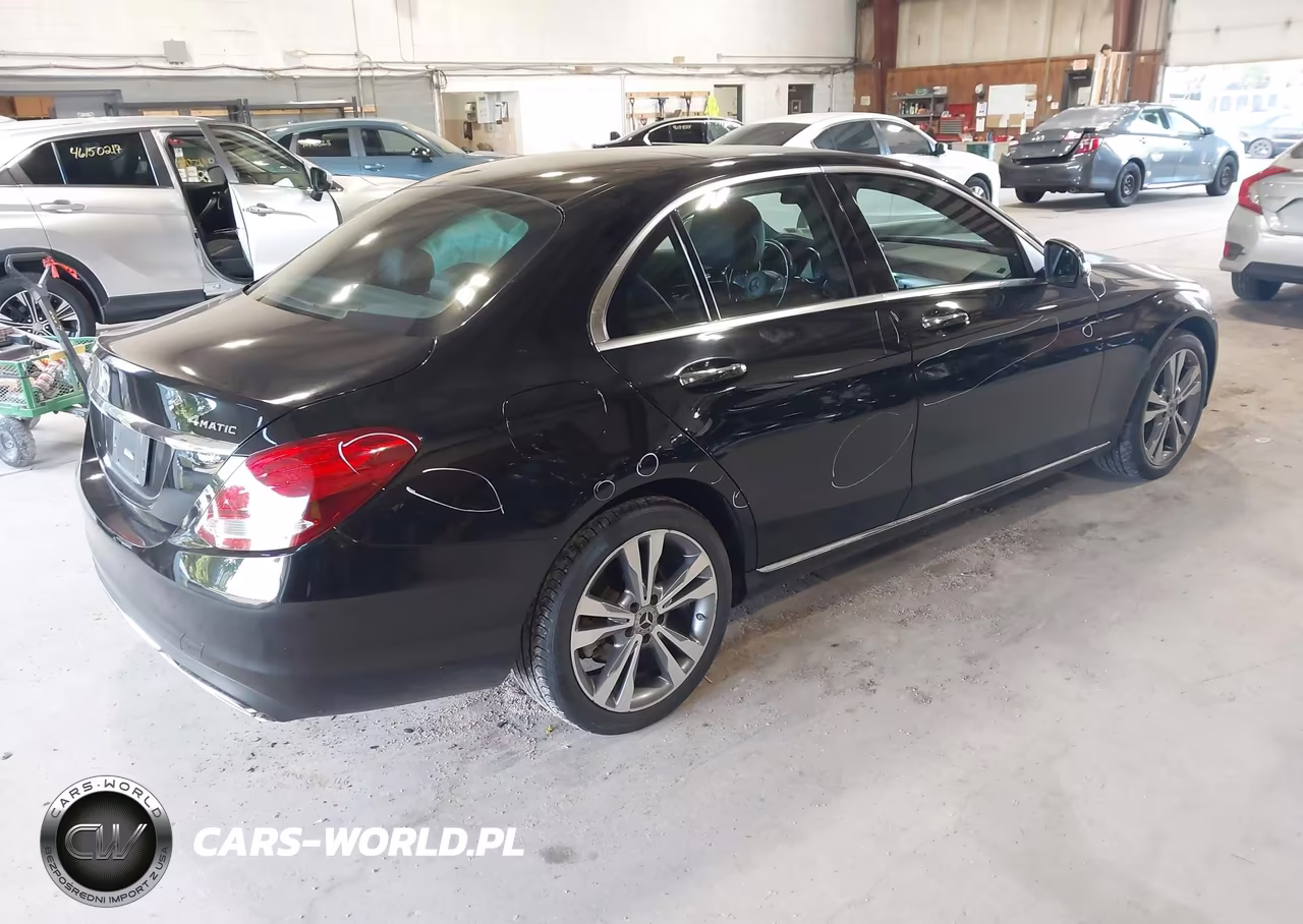2018 Mercedes-Benz C 300 4Matic VIN:WDDWF4KB1JR416673 - 4